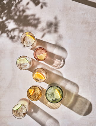 app.shop.cart.did_you_think_about.a_little_refreshment_alt_description