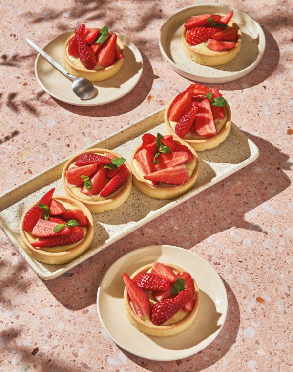 Image de TARTELETTES PISTACHE ET FRAISES