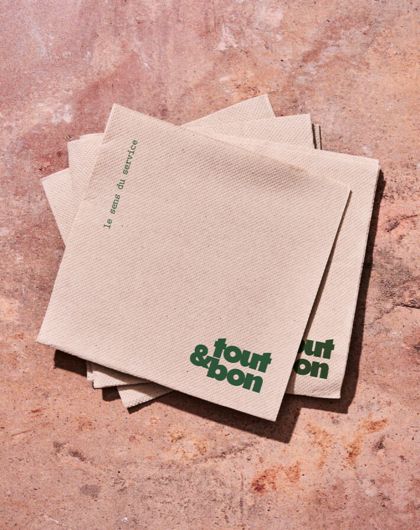 Image de SERVIETTES JETABLES - LOT DE 50 PIÈCES