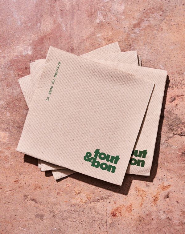 Image de SERVIETTES JETABLES - LOT DE 50 PIÈCES