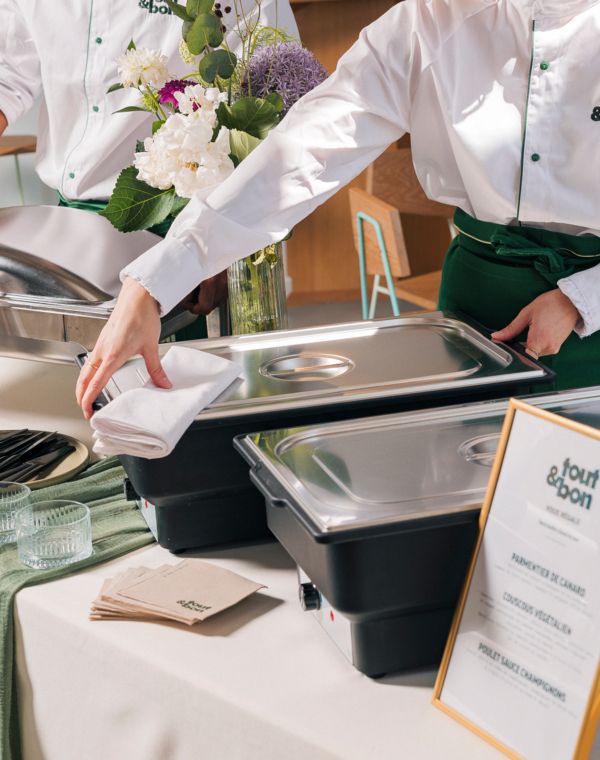 Image de PACKAGE DE SERVICES BUFFET CHAUD
